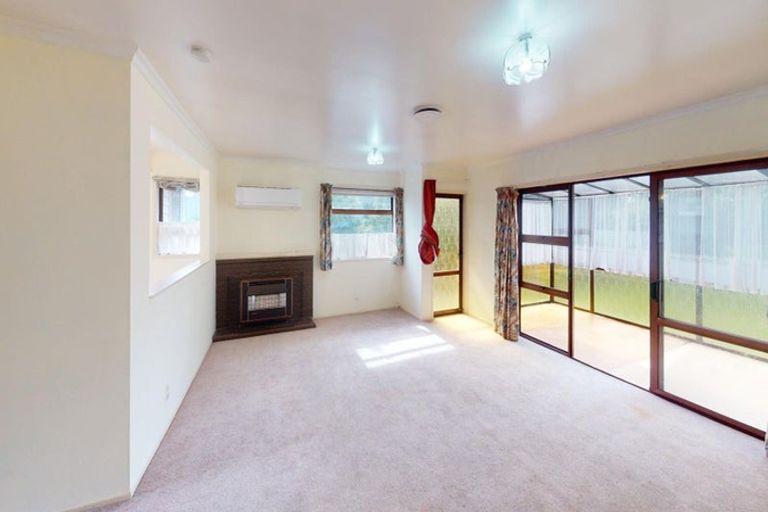 Photo of property in 12 Gloucester Street, Takaro, Palmerston North, 4412