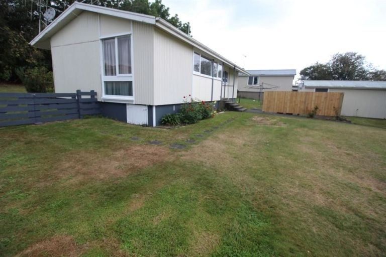Photo of property in 5 Thompson Street, Tokoroa, 3420