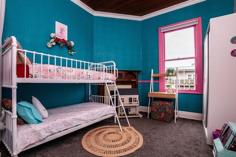 Photo of property in 224 Park Street, Winton, 9720