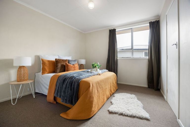 Photo of property in 22 Manapouri Place, Glenview, Hamilton, 3206