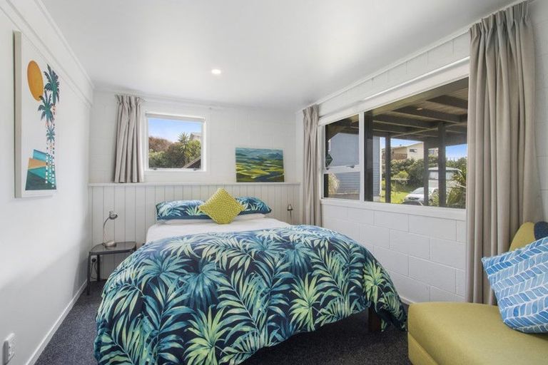 Photo of property in 61 Seaforth Road, Waihi Beach, 3611