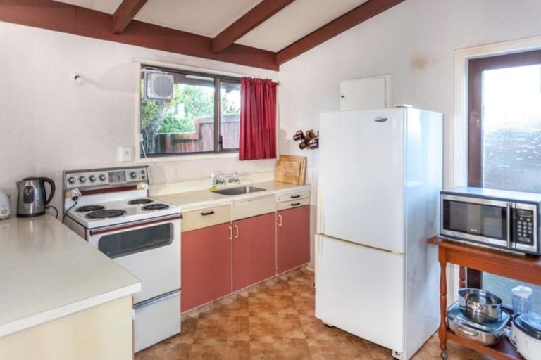 Photo of property in 17 Mccall Avenue, Pauanui, Hikuai, 3579