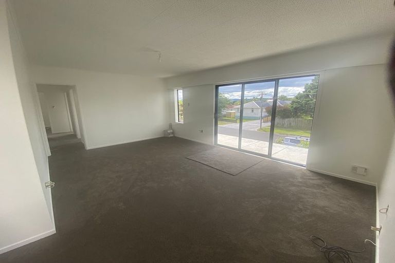 Photo of property in 27 Tawa Street, Hilltop, Taupo, 3330