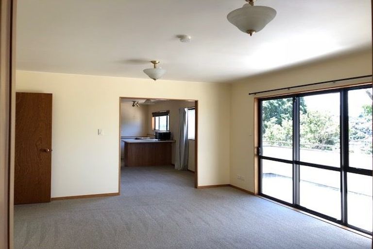 Photo of property in 20 Lingham Crescent, Torbay, Auckland, 0630