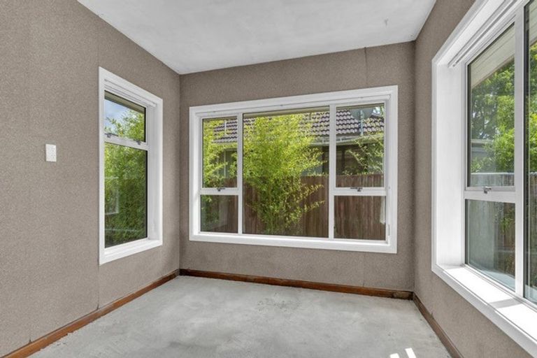 Photo of property in 48 Cranbrook Avenue, Burnside, Christchurch, 8053