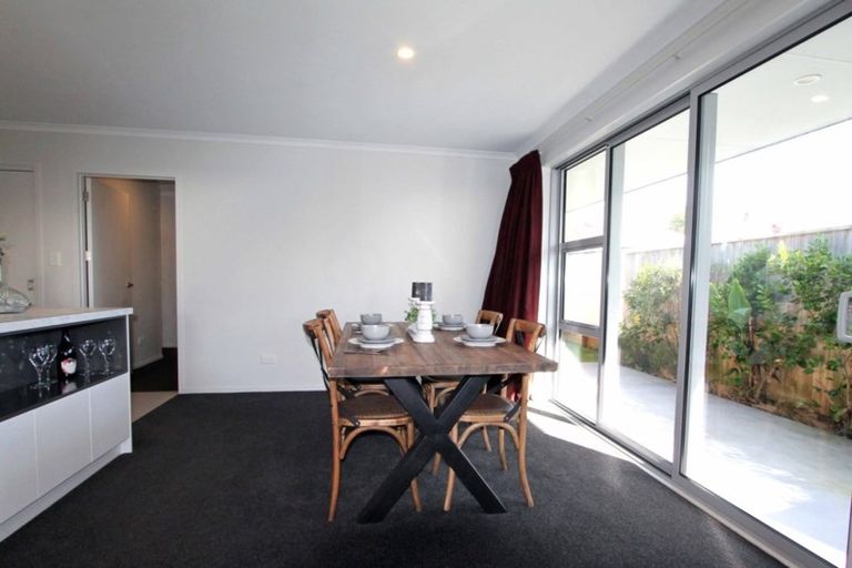 Photo of property in 328b Carrington Street, Vogeltown, New Plymouth, 4310