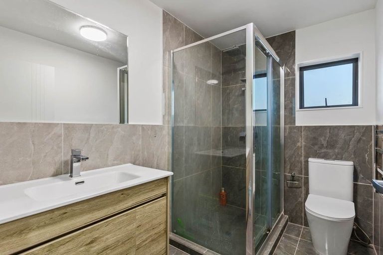 Photo of property in 37b Thomas Road, Mangere, Auckland, 2022