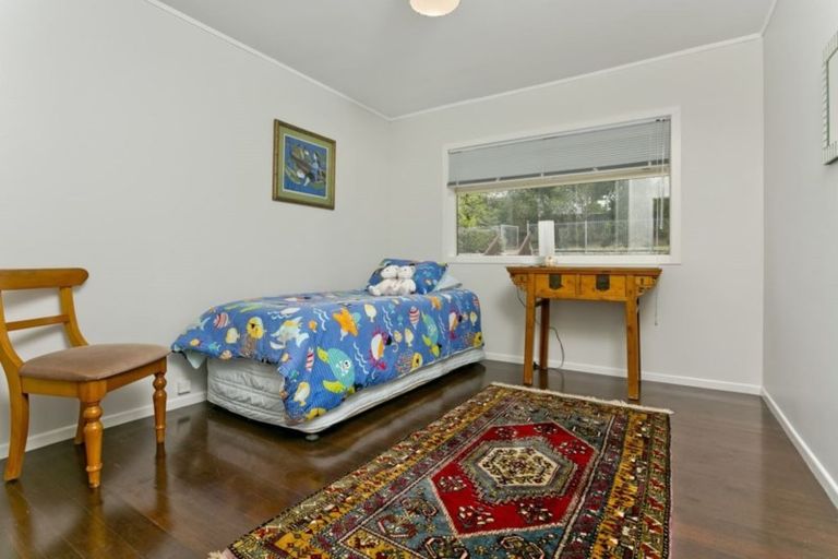 Photo of property in 4 Kiri Place, Mairangi Bay, Auckland, 0630