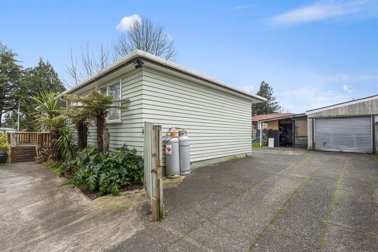 Photo of property in 12 Te Hei Place, Turangi, 3334