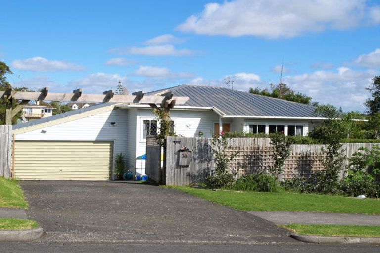 Photo of property in 1/30 Abercrombie Street, Howick, Auckland, 2014