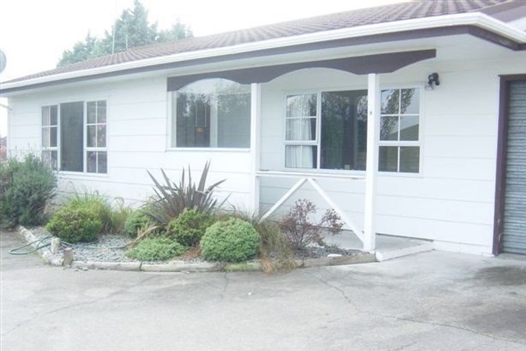 Photo of property in 2/26 Hammersmith Street, Richmond Heights, Taupo, 3330