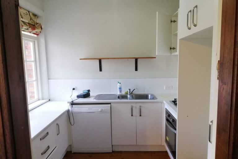 Photo of property in 18 Links Road, New Lynn, Auckland, 0600