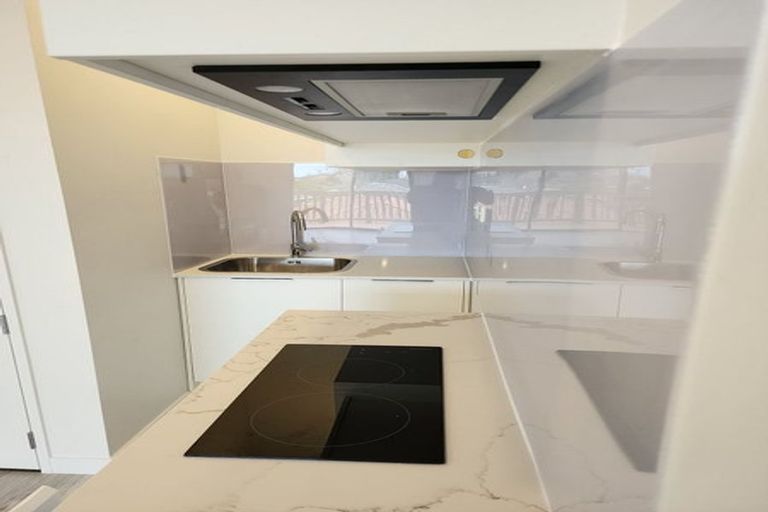 Photo of property in 59 Kirikiri Drive, Papakura, 2110