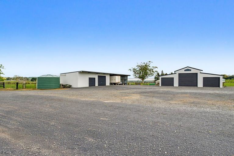 Photo of property in 16 Friedlander Road, Tuakau, 2694