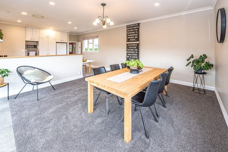 Photo of property in 17 Kent Road, Saint Johns Hill, Whanganui, 4501
