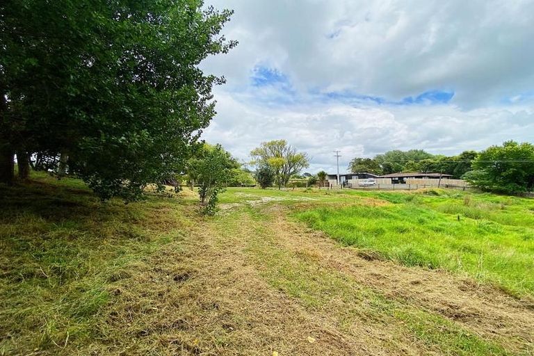 Photo of property in 38 Settlement Road, Kaiwaka, 0573
