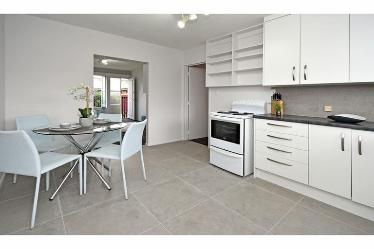 Photo of property in 3/40 Fairfield Avenue, Addington, Christchurch, 8024