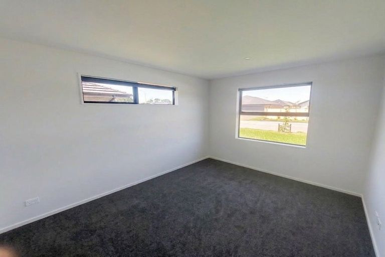 Photo of property in 9 Sarah Nicholls Street, Belfast, Christchurch, 8051