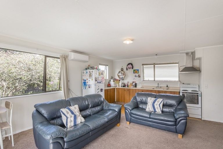 Photo of property in 36 Anaru Street, Raumati Beach, Paraparaumu, 5032