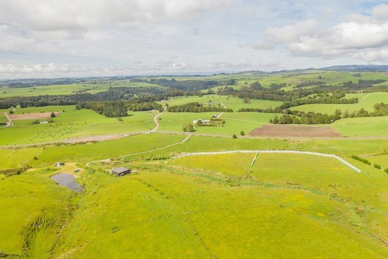 Photo of property in 790 Pungaere Road, Waipapa, 0295
