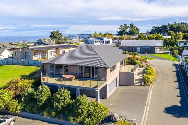 Photo of property in 329 Highcliff Road, Highcliff, Dunedin, 9013