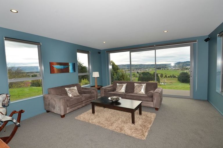 Photo of property in 198 Gladstone Road North, Mosgiel, 9024