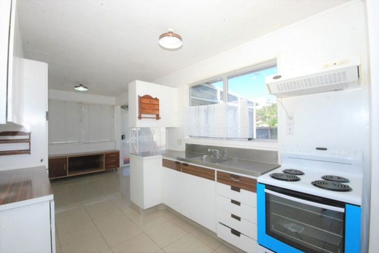 Photo of property in 42 Diorella Drive, Clover Park, Auckland, 2019