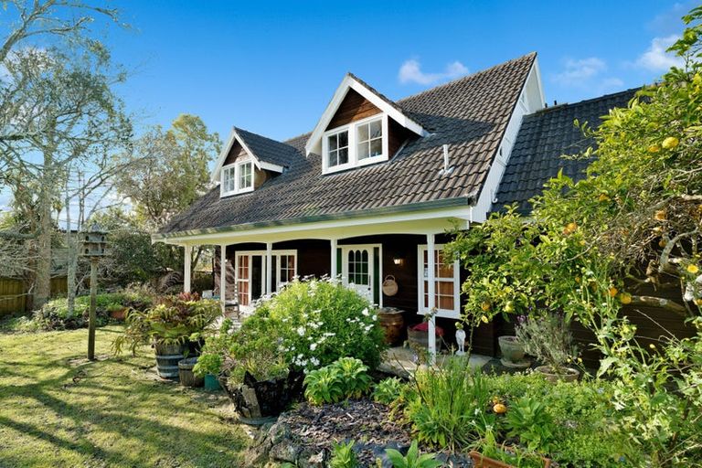 Photo of property in 149 Titirangi Road, New Lynn, Auckland, 0600