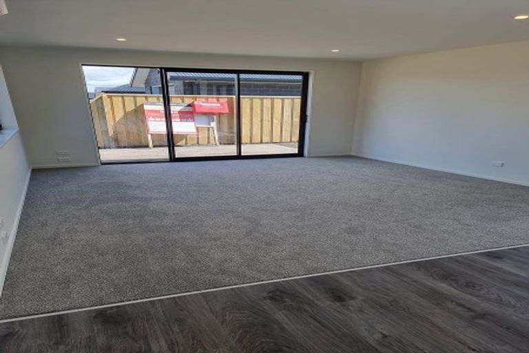 Photo of property in 35 Gossett Lane, Pegasus, 7612