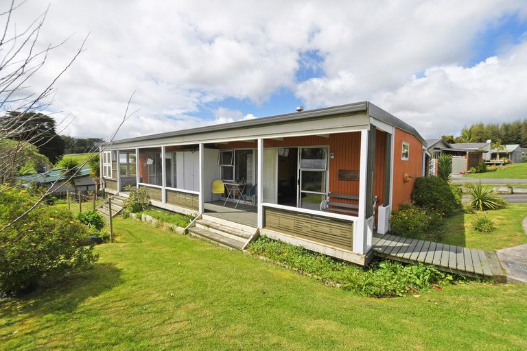 Photo of property in 40 Marshall Road, Kaiwaka, 0573