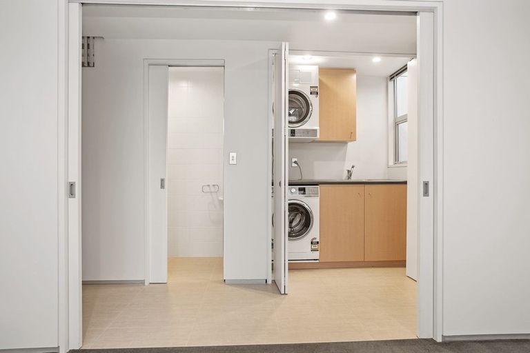 Photo of property in 30 Carlton Mill Road, Merivale, Christchurch, 8014