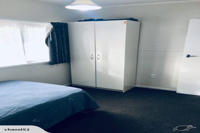 Photo of property in 2/27 Salem Place, Torbay, Auckland, 0630