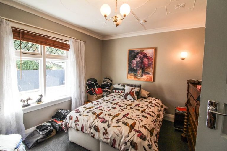 Photo of property in 100 Forbury Road, Saint Clair, Dunedin, 9012