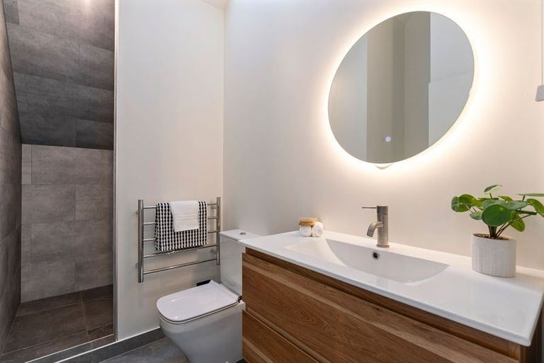 Photo of property in 3 Curvey Court, Jacks Point, 9371