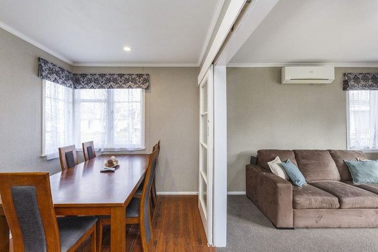 Photo of property in 29 Benmore Avenue, Cloverlea, Palmerston North, 4412