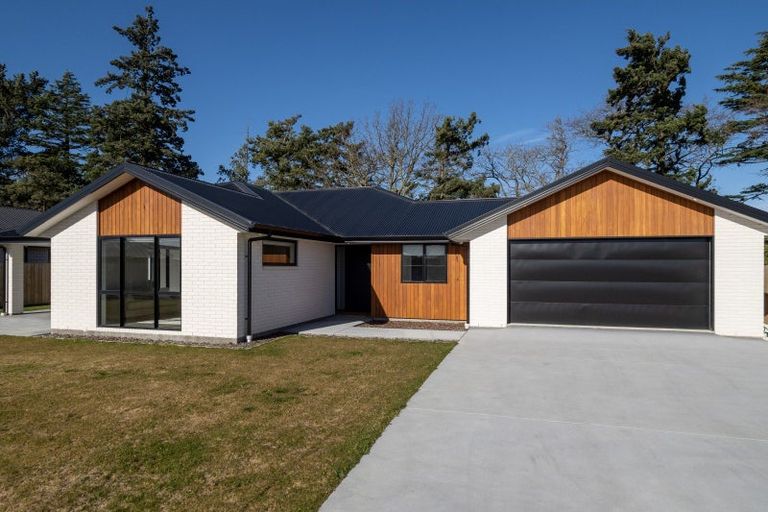 Photo of property in 5 Jag Way, Tinwald, Ashburton, 7700