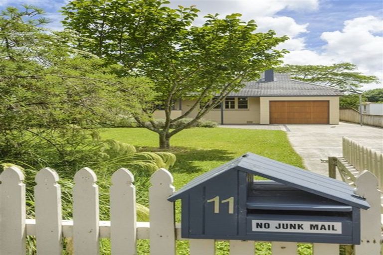 Photo of property in 11 Park Road, West End, Palmerston North, 4412