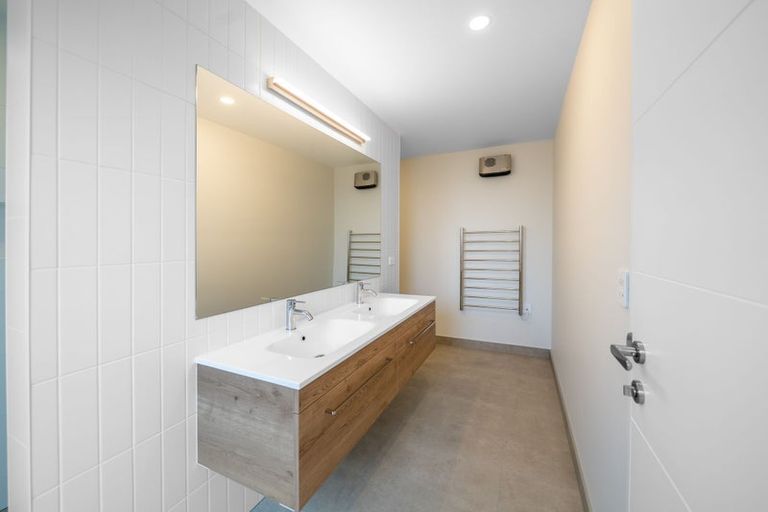 Photo of property in 46 Finstock Way, Rolleston, 7614