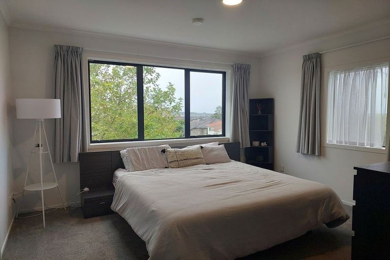 Photo of property in 3/11 Carlos Drive, Flat Bush, Auckland, 2016