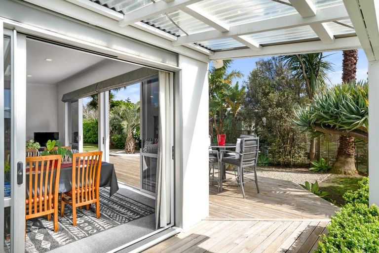 Photo of property in 25 Shoemaker Road, Waipu, 0510