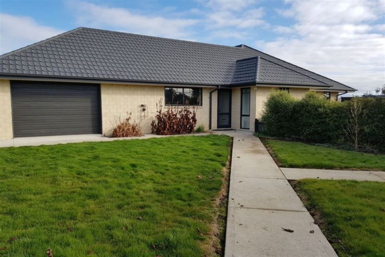 Photo of property in 199 Johns Road, Rangiora, 7400