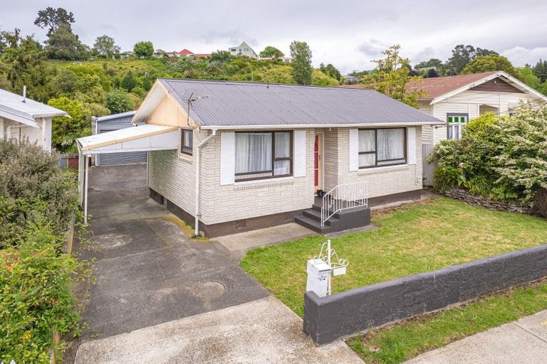 Photo of property in 15 Terrace Street, Aramoho, Whanganui, 4500