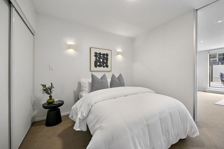 Photo of property in 2r/80 Richmond Road, Grey Lynn, Auckland, 1021