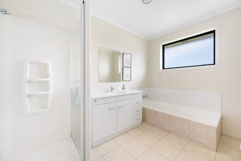 Photo of property in 68 Shields Street, Clyde, 9330