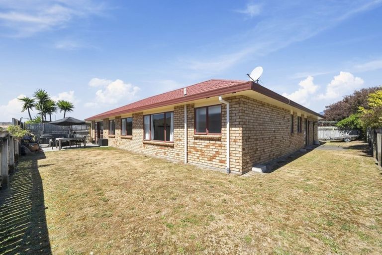 Photo of property in 49 College Drive, Paraparaumu, 5032