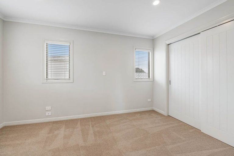 Photo of property in 71 Laurence Street, Manly, Whangaparaoa, 0930