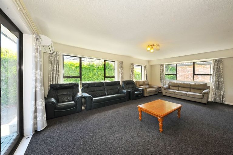 Photo of property in 34 Ravenna Street, Avonhead, Christchurch, 8042