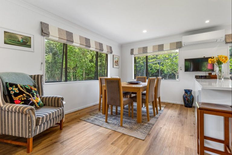 Photo of property in 8 Faydon Close, Ohau, Levin, 5570