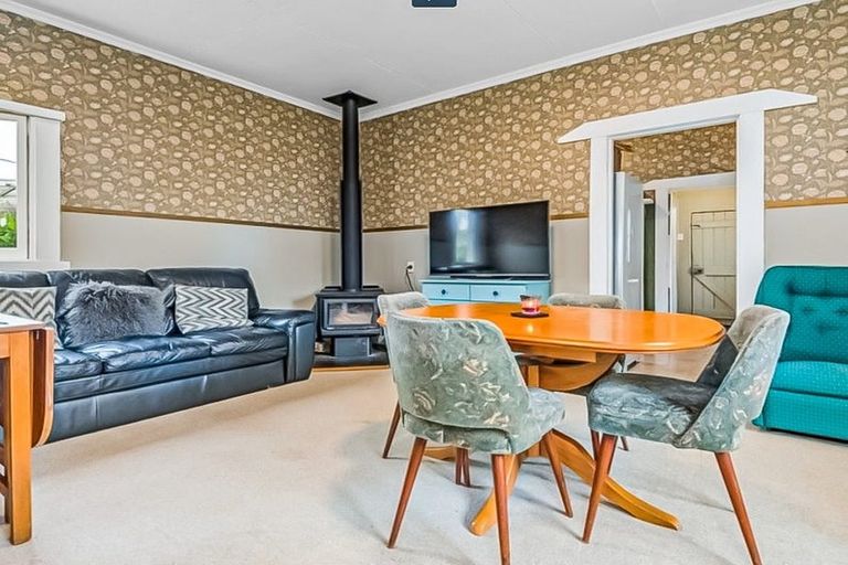 Photo of property in 42 Vance Street, Shannon, 4821