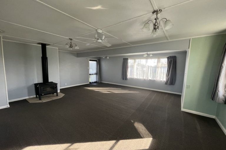 Photo of property in 7 Milne Street, Sanson, 4817